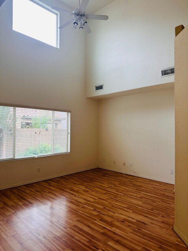 Building Photo - Rancho Sahuarita Home - Lovely 2 Bedroom Plus Den -AVAILABLE JAN 3rd!