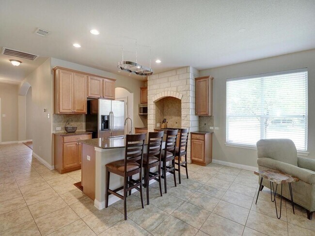 Building Photo - 300 Steer Acres Ct