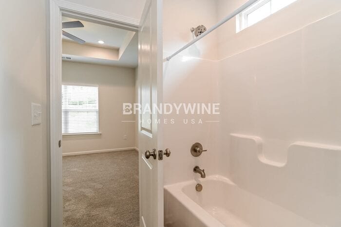 Building Photo - 204 Franklin Ave NW