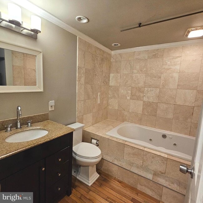 Building Photo - 2509 Foxcroft Way