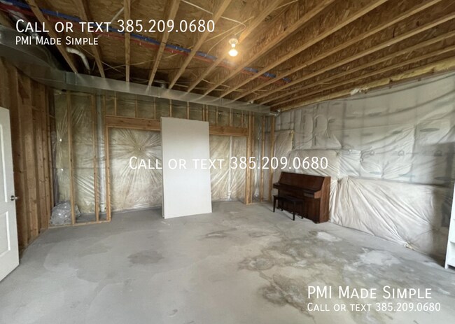 Building Photo - 899 N 800 E