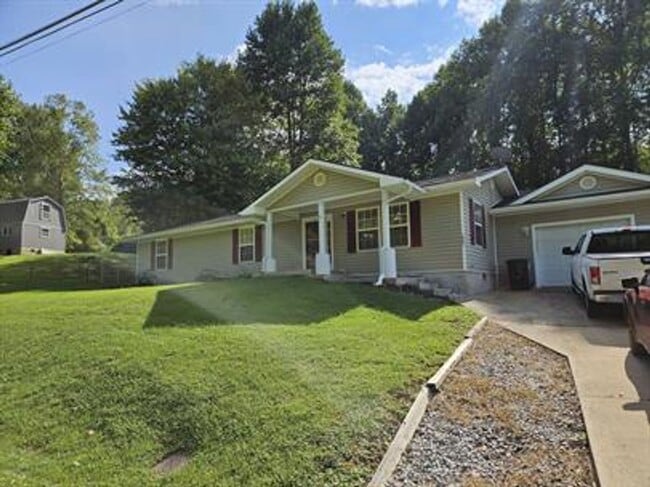 Building Photo - 1883 Powder Branch Rd