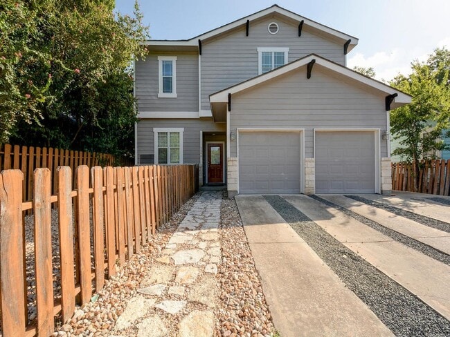 Building Photo - 504 Nelray Blvd