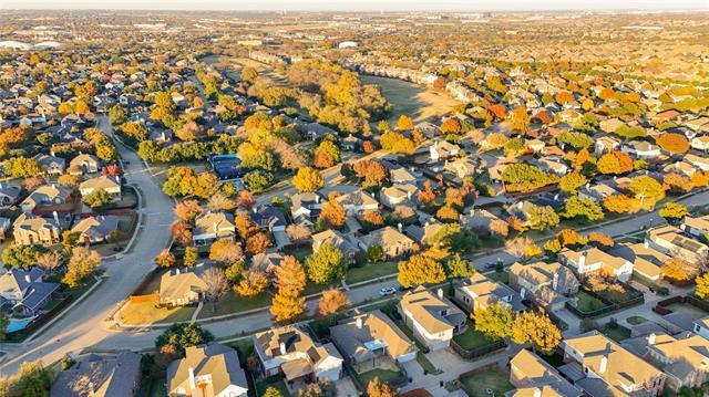 Building Photo - 2444 Elm Leaf Ln