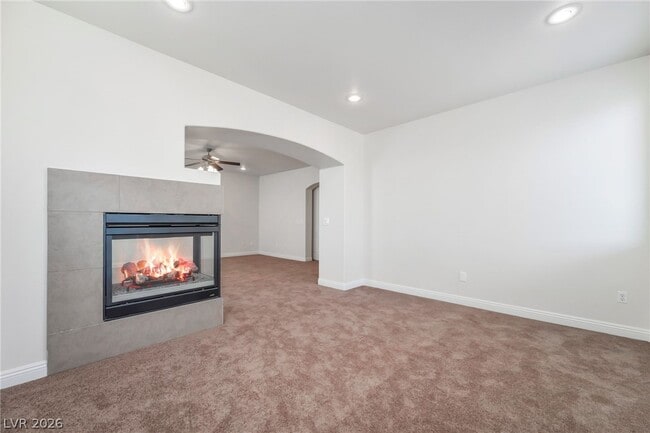 Building Photo - 536 Copper View St