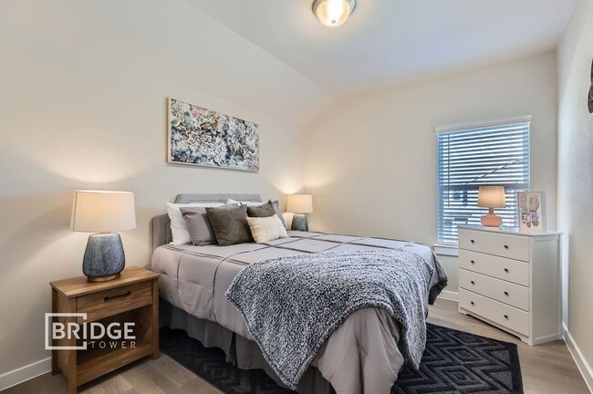 Building Photo - CORTLAND PLAN