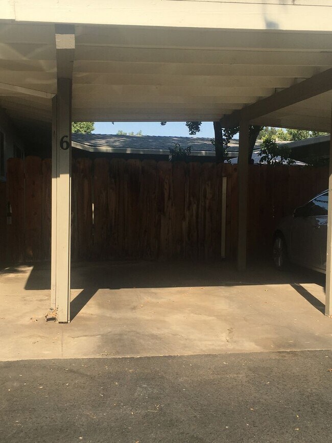 Building Photo - Chico 2 bed, one bath Duplex Private courtyard, Pool and Shared Laundry