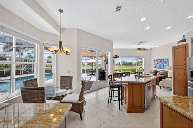 Building Photo - 902 Augusta Pointe Dr