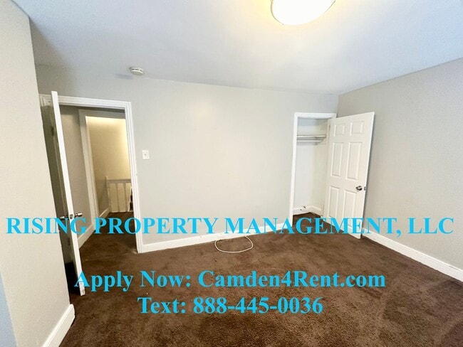 Building Photo - Renovated 4 Bedroom 2.5 Bathroom home in t...