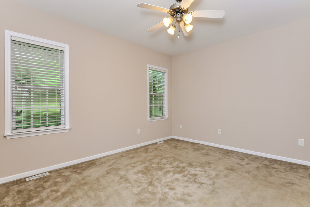 Building Photo - 3612 Willowtree Ln