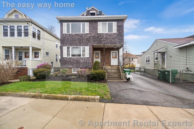 Building Photo - 9 Stearns Ave