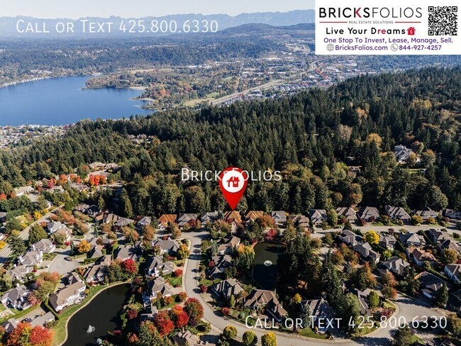 Building Photo - Elegant Lakeside Living Awaits in Issaquah...