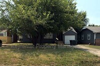 Building Photo - 3616 NW 27th St