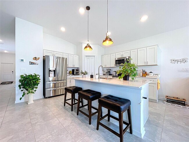 Building Photo - 1285 Deepwater Cir