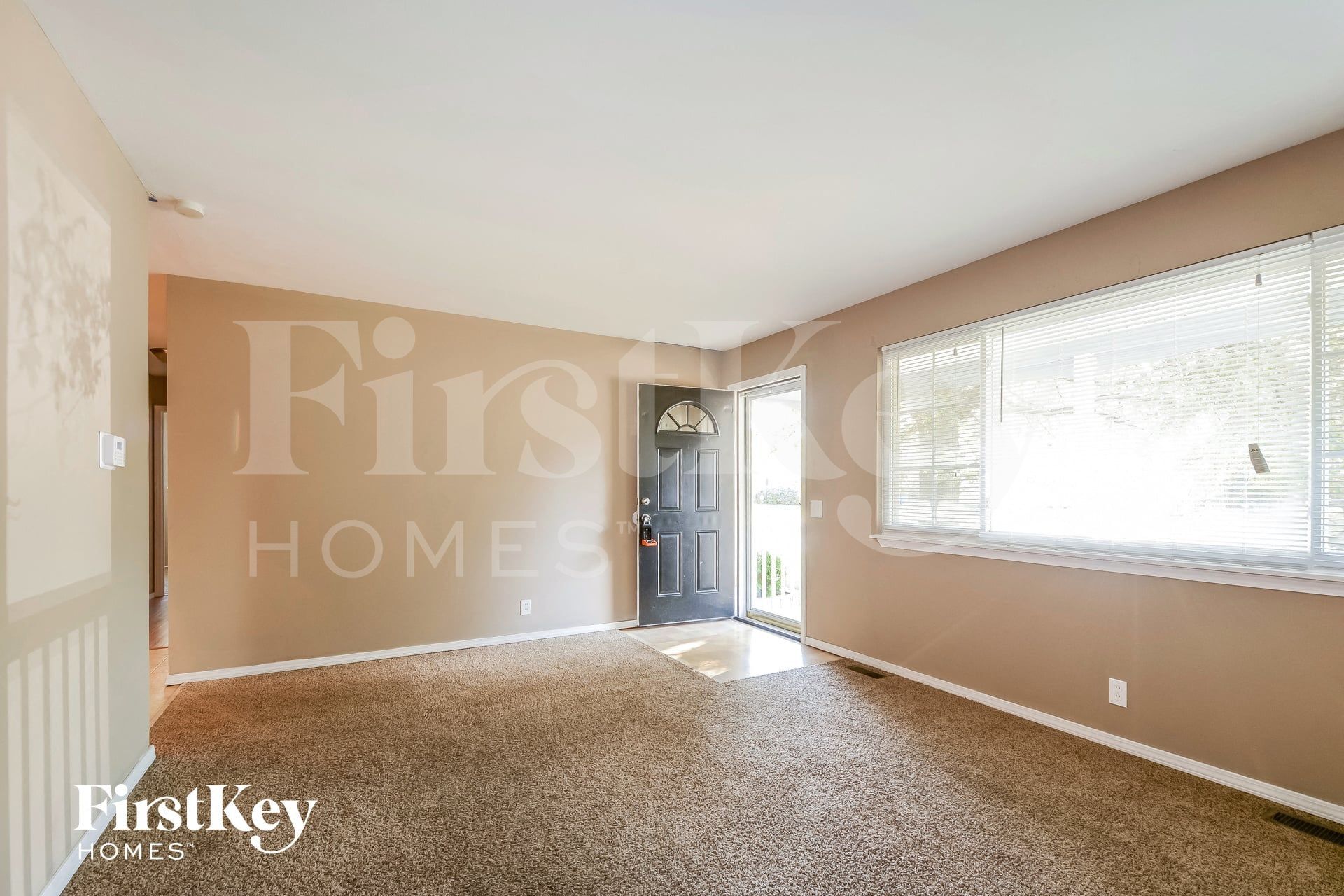Building Photo - 385 Humes Ln