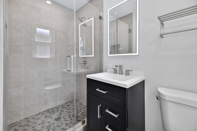 Building Photo - 4535 Lobos Ave