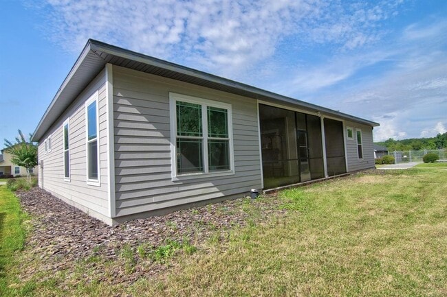 Building Photo - 9474 SW 65th Pl