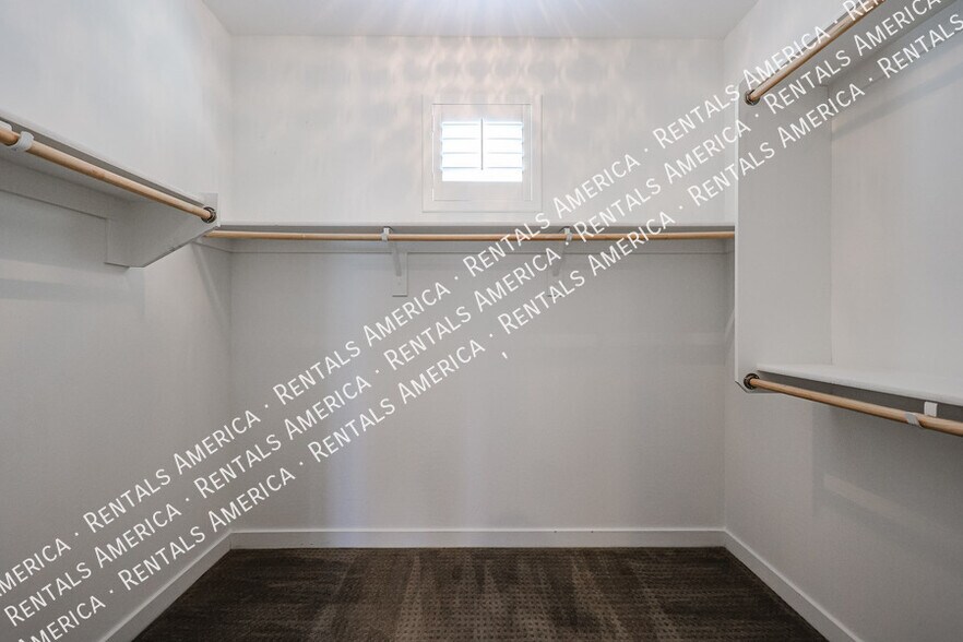 Building Photo - 7067 W Jasper Dr