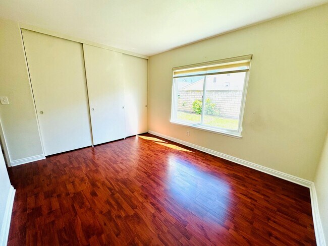 Building Photo - Cerritos, home