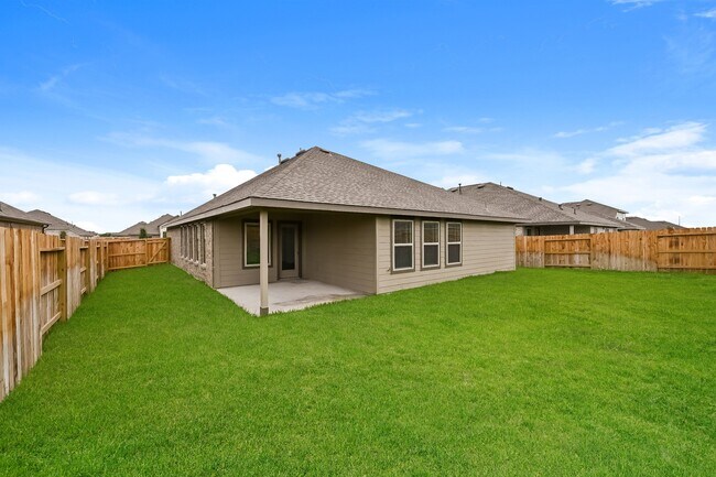 Building Photo - 5228 Pine Pass Dr