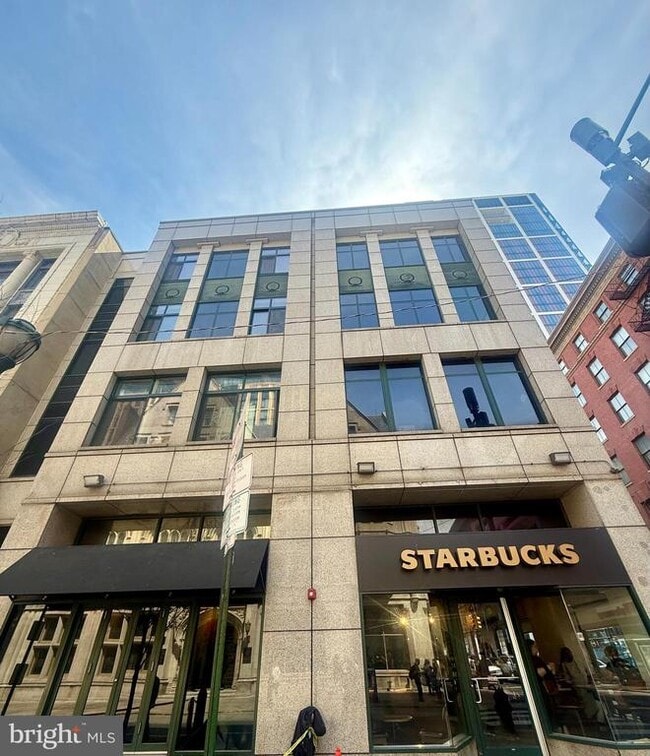 Building Photo - 1128 Walnut St