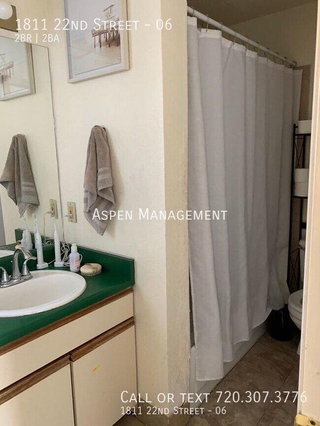 Building Photo - 1811 22nd St