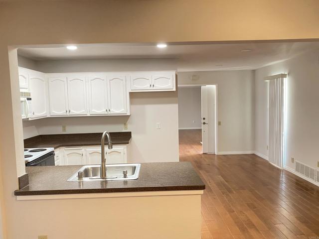 Building Photo - 16355 Gabarda Rd