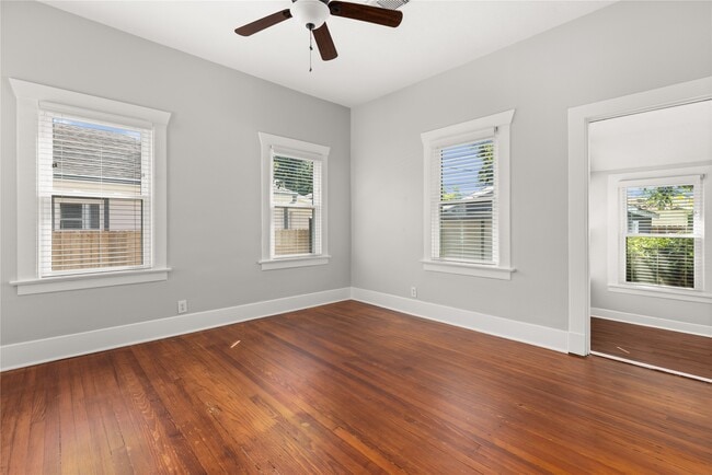 Building Photo - 707 Tabor St