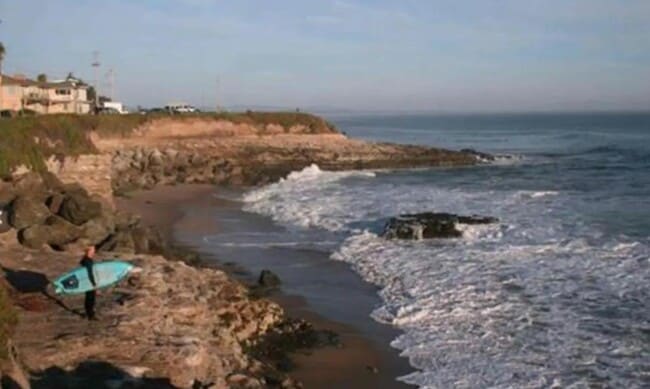 Building Photo - 1302 Delaware Ave