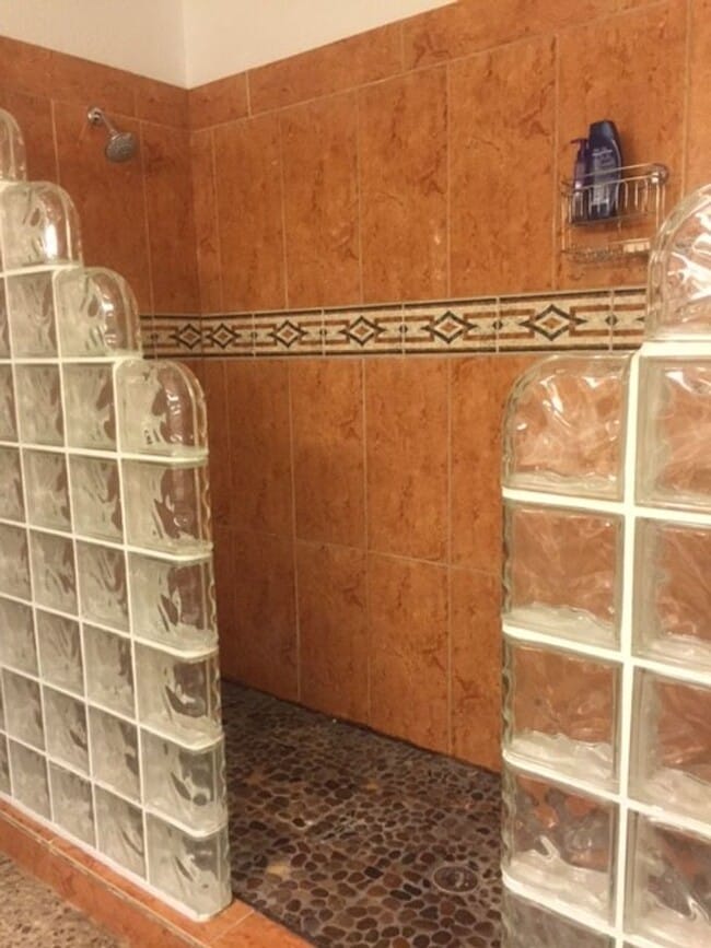 Building Photo - 25914 Mission Bluff