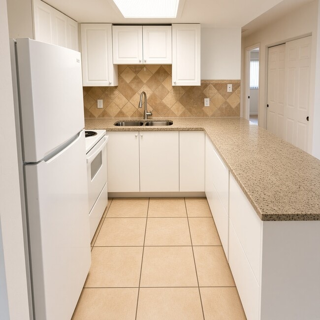Building Photo - 11470 Char Ann Dr
