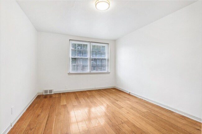 Building Photo - 3601 Stokley St