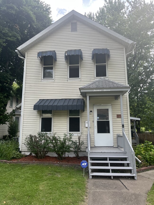 Building Photo - 1411 Jersey Ridge Rd