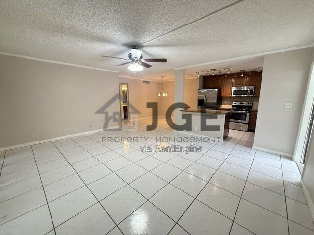 Building Photo - 516 Osprey Dr