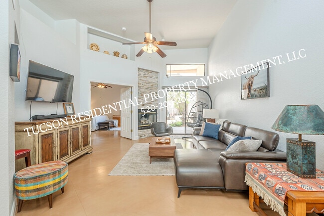 Building Photo - 4950 N Valle Rd
