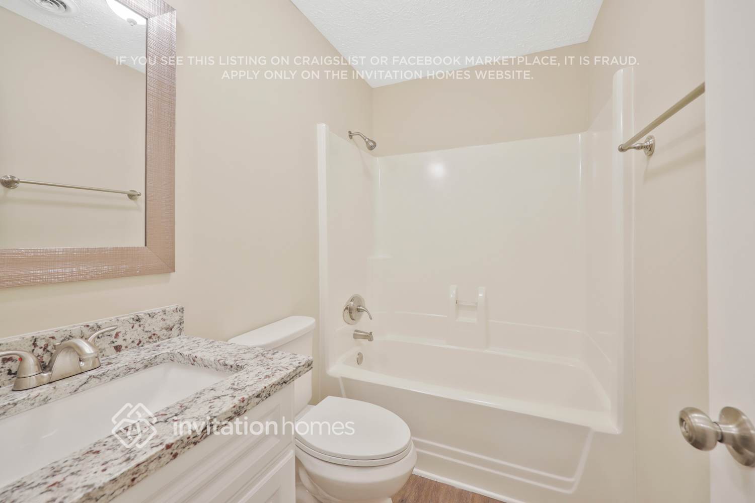 Building Photo - 513 Anderson Ave