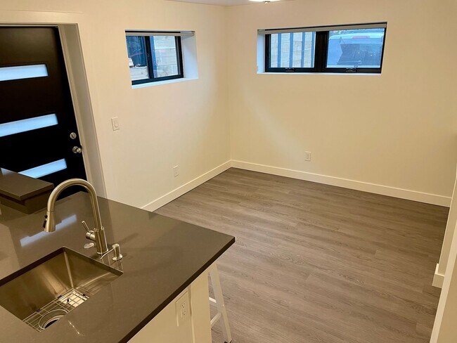 Building Photo - 7514 27th Ave NE