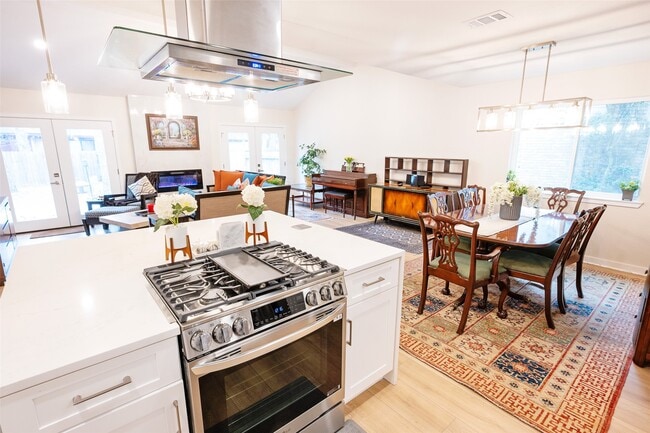 Building Photo - 42 S Waxberry Rd