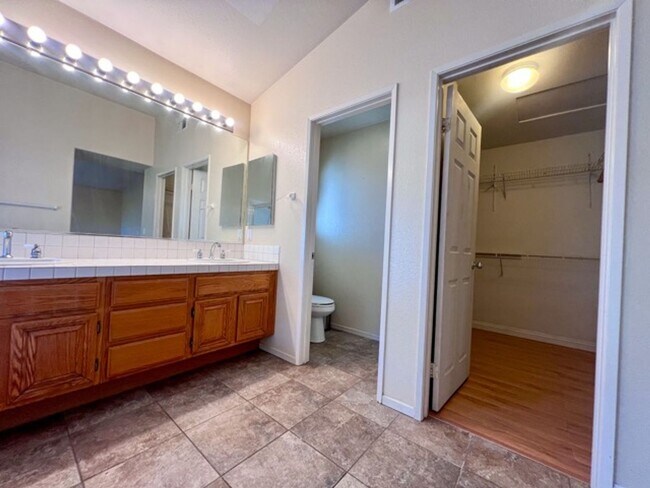 Building Photo - Wonderful 4 bedroom Temecula home for LEASE!