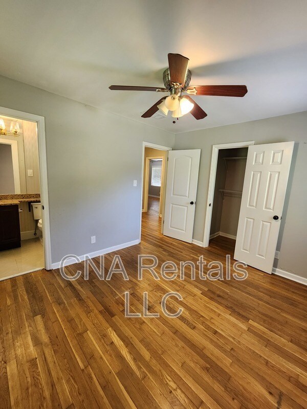 Building Photo - 730 McBurnette Rd N E