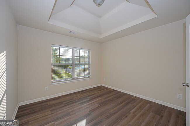 Building Photo - 813 Golden Isles Dr