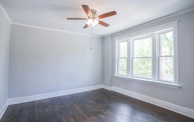 Building Photo - 1 bedroom in Chicago IL 60639