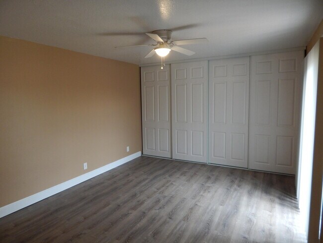 Building Photo - 110 N Delaware Blvd