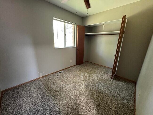Building Photo - 515 Patterson Ln