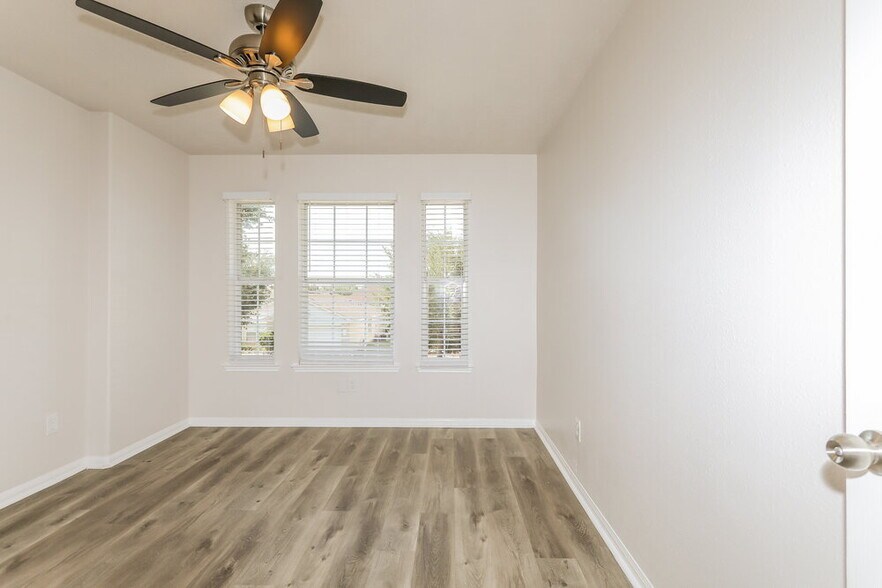 Building Photo - 19235 Anthurium Ct
