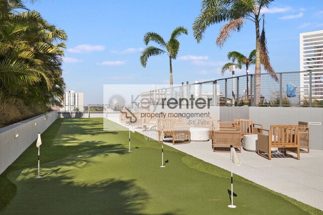 Building Photo - 400 Central Ave