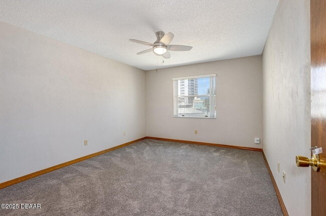Building Photo - 200 Florida Shores Blvd