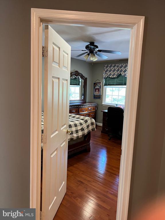 Building Photo - 3911 Arbor Crest Way