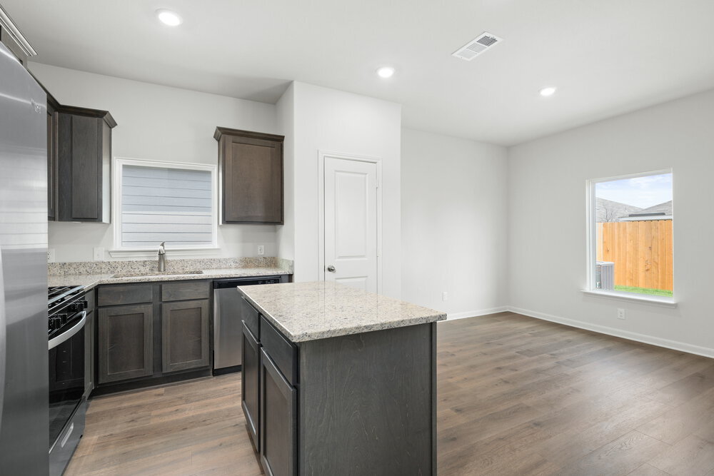 Building Photo - 1308 Tilton Dr