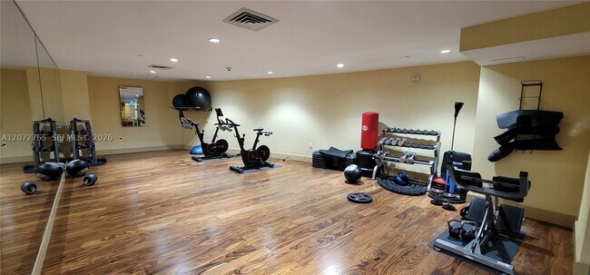 Building Photo - 50 Biscayne Blvd